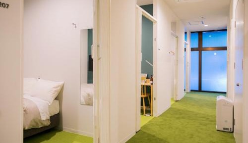 Standard Single Room with Shared Shower and Toilet - Male Only