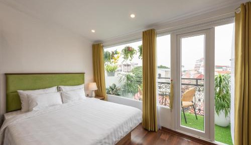 Suite with Balcony