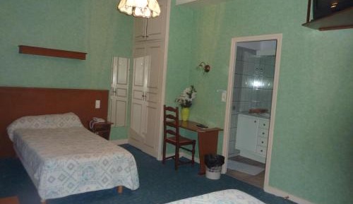 Family Room - 2 Double Beds