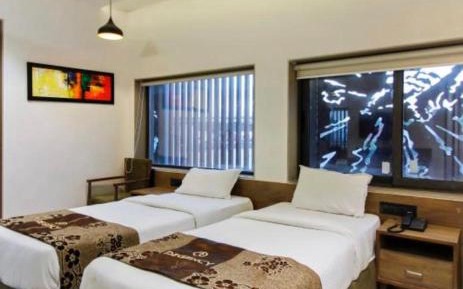 Large Double Room