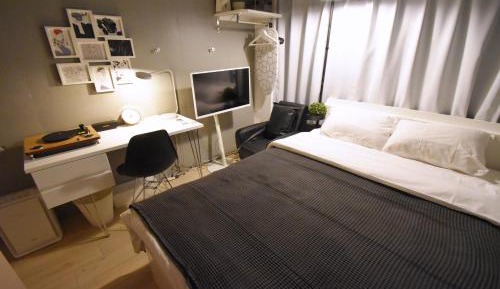 Studio Apartment