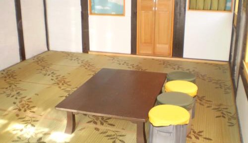 Japanese-Style Room - Annex