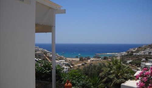 Studio with Sea View (3 Adults)