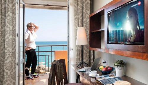 Premium Room with Sea View