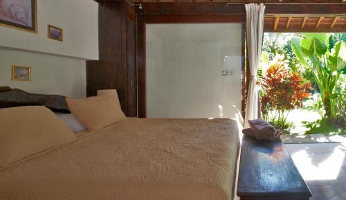 Five-Bedroom Villa with Private Pool - Jempiring