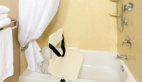 Standard King Room with Mobility Accessible Tub
