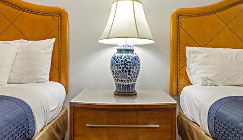 Deluxe Double Room with Bath