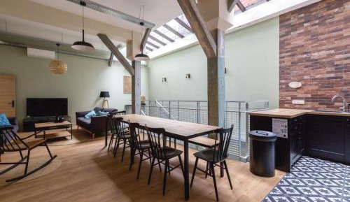 Apartment - Split Level