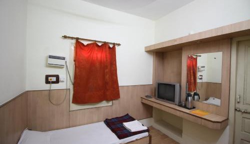 Economy Single Room