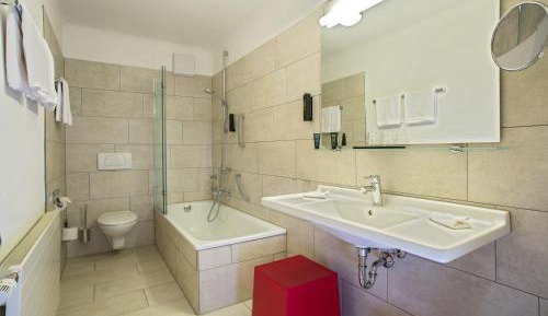 Classic Double Room Land Side
