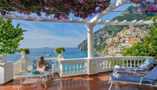 One-Bedroom Apartment with Terrace and Sea View