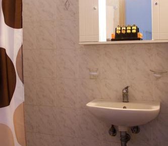 Studio with Side Sea View - 1 Double and 2 Single Beds
