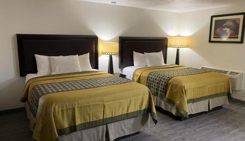 Queen Room with Two Queen Beds