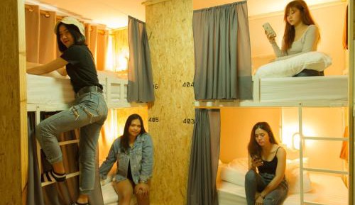 6-Bed Mixed Dormitory Room