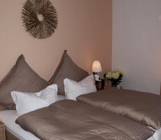 Triple Room with Bathroom