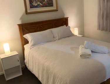 Deluxe Double Room with Shower