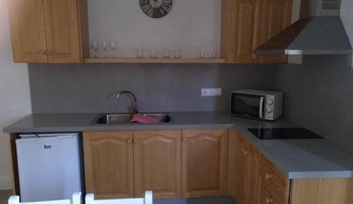 Studio (2 Adults)