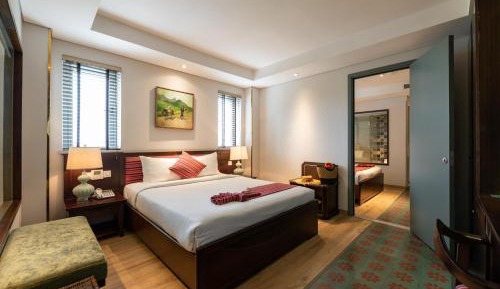 Family Suite + Afternoon Tea On Rooftop