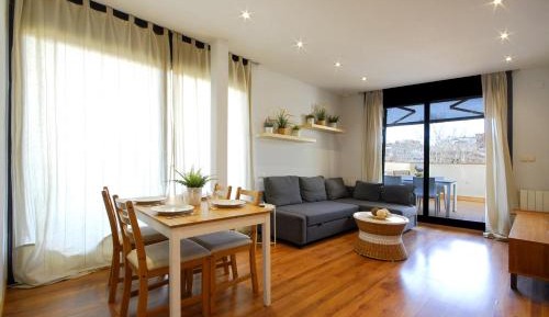 Apartment with Terrace
