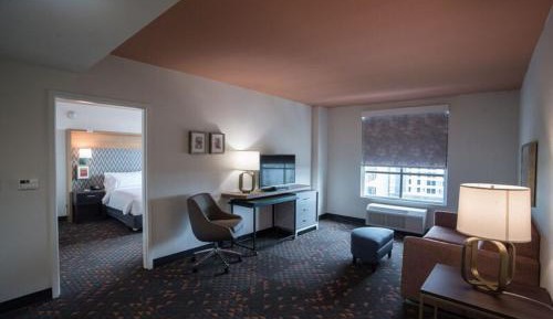 One-Bedroom Suite