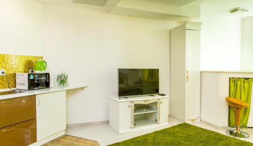 Deluxe King Studio