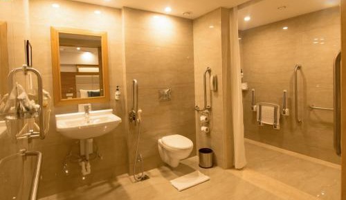 Executive Suite with 1+1 (Happy hours from 5 PM to 9 PM) and 2 Pcs of Laundry complimentary per room per stay
