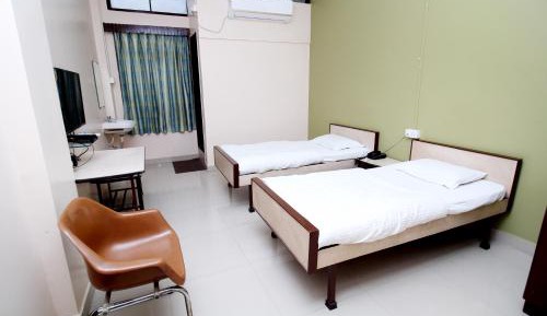 Executive Twin Room - AC