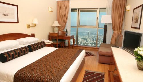 Premium Queen Room with Bay View
