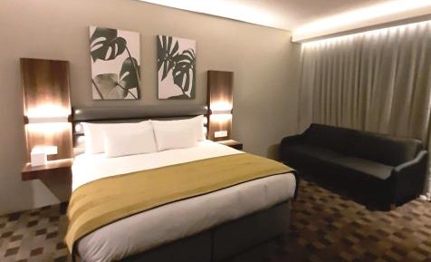 Superior King Room