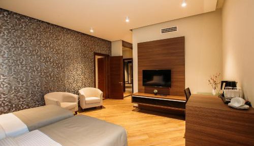 Two-Bedroom Suite