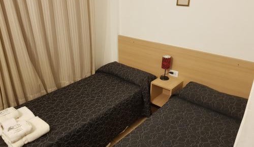 Twin Room with Bathroom