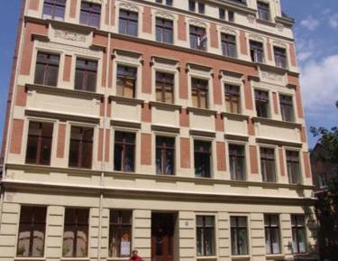 Studio Apartment with Balcony