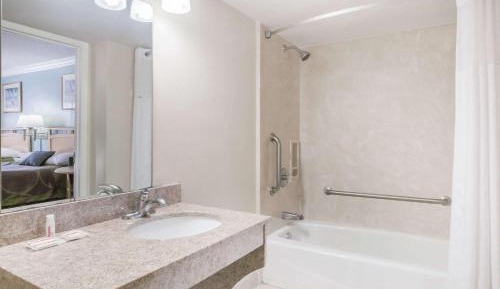 King Room - Mobility Access/Non-Smoking