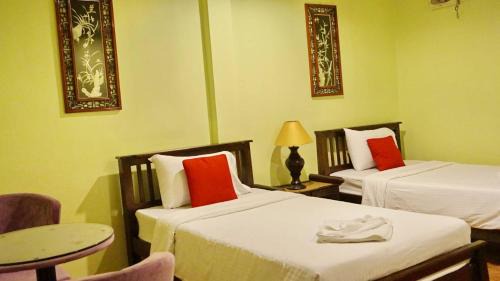 Twin Room