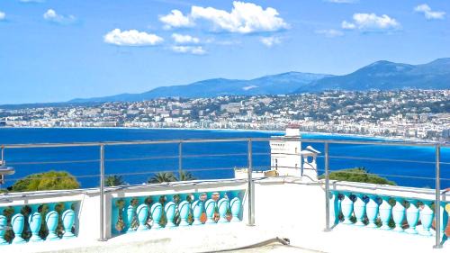 Villa with Sea View