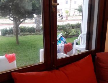 Apartment with Garden View