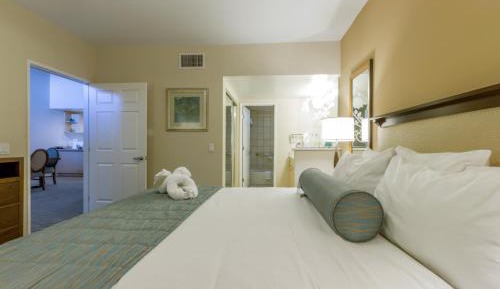 Two-Bedroom Suite