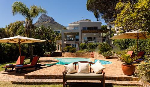 Villa - Beach Front