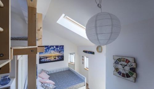 Studio - Split Level
