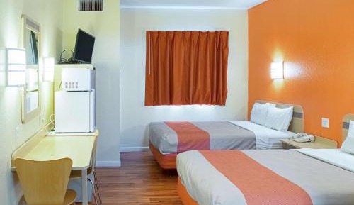 Quadruple Room - Non-Smoking