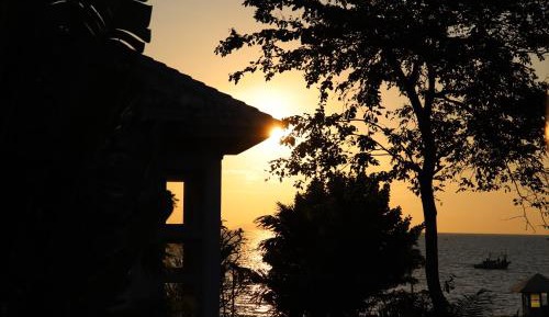 Villa - Beach Front