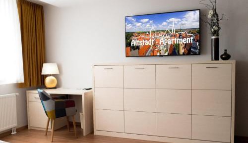 Studio Apartment