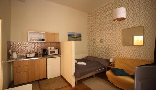 Studio Apartment