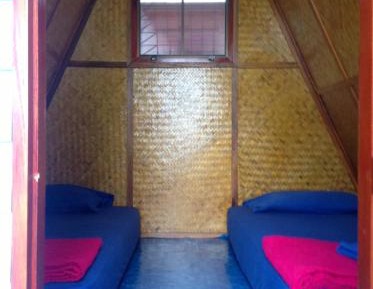 Bungalow with Garden View and  Fan and Shared Bathroom