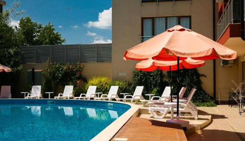 Double Room with Pool Access 