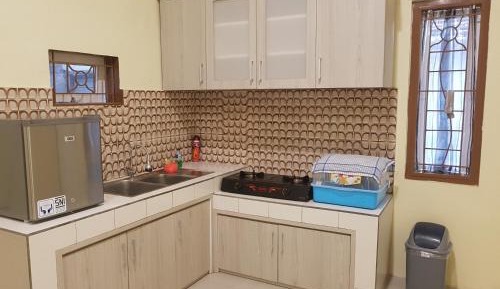 Three-Bedroom Townhouse