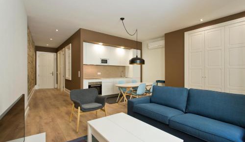 Two-Bedroom Apartment (4 Adults)