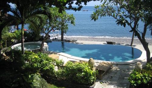 Villa - Beach Front