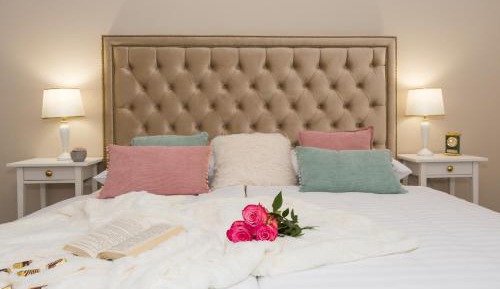 Deluxe Double Room with Extra Bed