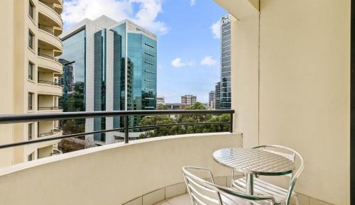 One-Bedroom Executive Spa Apartment